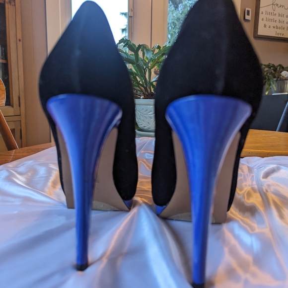 High heels - Picture 12 of 13